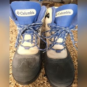 Columbia hiking boots